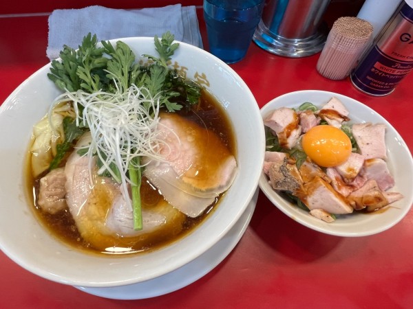 「【5周年記念らーめん】谷瀬家のマジ中華とご飯セット」@らーめん 谷瀬家 新橋店の写真