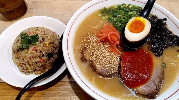 「長浜あか」@博多長浜麺食堂 ちー坊 山形駅前店の写真