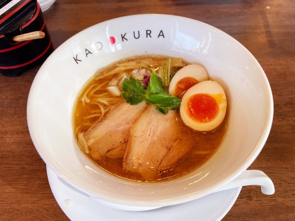 「和風醤油 極 味玉」@らーめん門蔵の写真