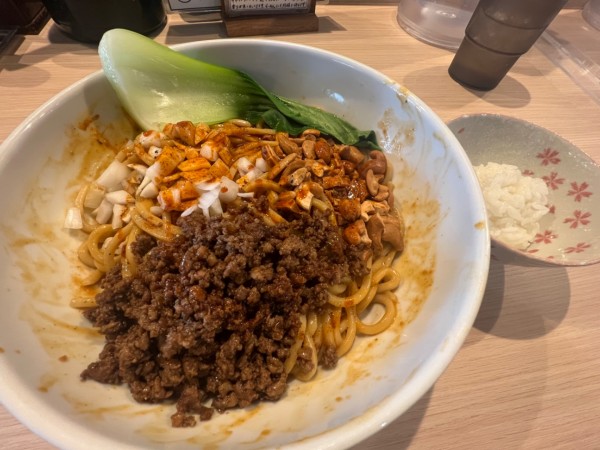 「担担まぜそば・特　一口ごはん付き(1100円)」@麺屋 さん田の写真