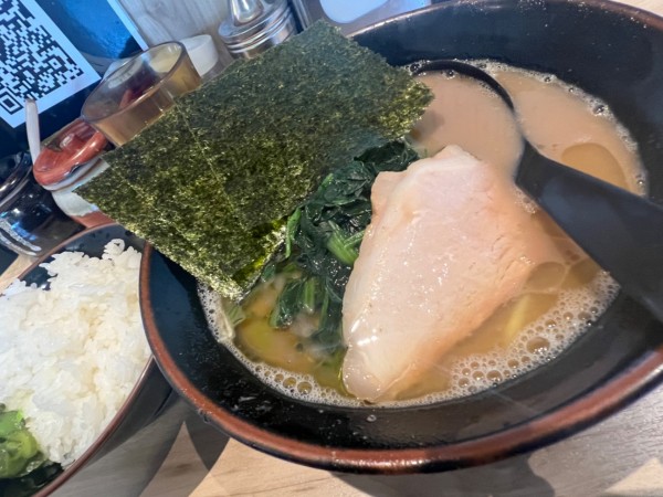 「並らーめん＋ごはん（780＋50円）」@麺家 あくた川の写真