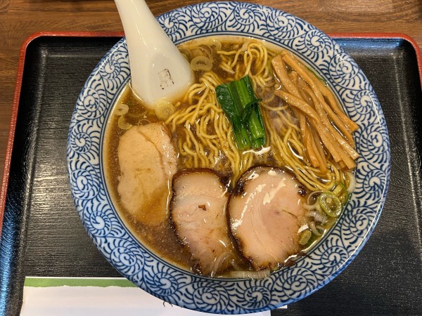 「醤油らぁめん　890円」@らぁめん とん平の写真