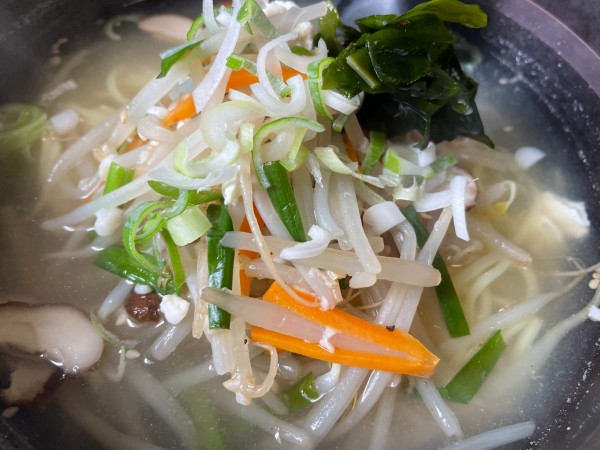 「薬膳ラーメン900円」@あさくさの写真