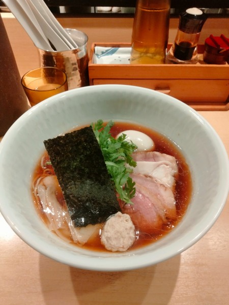 「特製中華そば」@饗 くろ㐂の写真