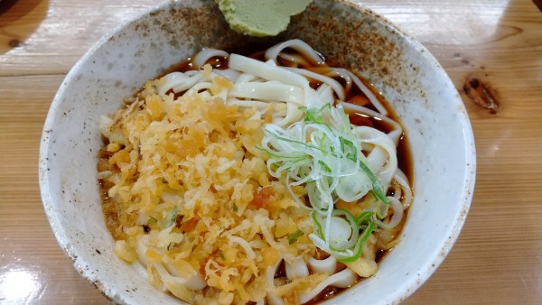 「冷やしタヌキうどん(¥390)」@そば処 二葉 神田駅南口店の写真