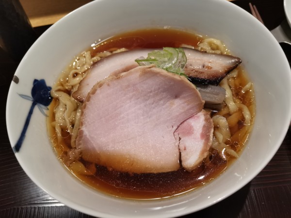 「醤油」@麺 みつヰの写真