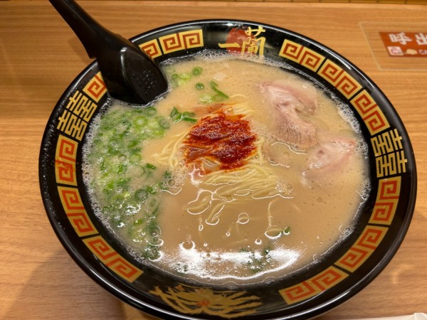 「天然とんこつラーメン 980円」@一蘭 東大和店の写真