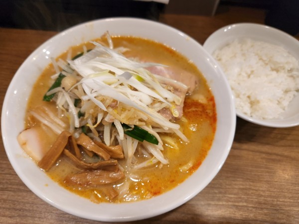 「辛味噌チャーシューWラーメン」@味噌麺処 田坂屋の写真