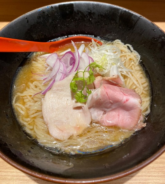 「【限定】蟹と焼きあごの冷し麺　１１００円」@焼きあご塩らー麺 たかはし アトレ川崎店の写真