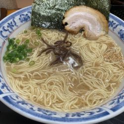博多ラーメン（醤油たれ）大盛