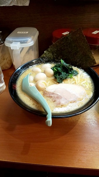 「ラーメン、ウズラ」@横浜家系ラーメン 極味家の写真