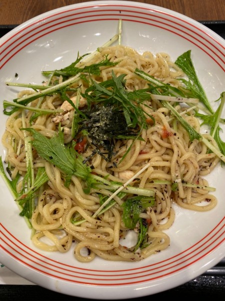 「【限定】梅肉と鶏むね肉の冷やしまぜめん　７９０円」@リンガーハット 京急鶴見店の写真