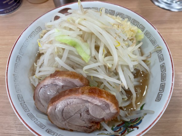 「ミニラーメン、アレ（メンマ）」@ラーメン豚山 金沢文庫店の写真