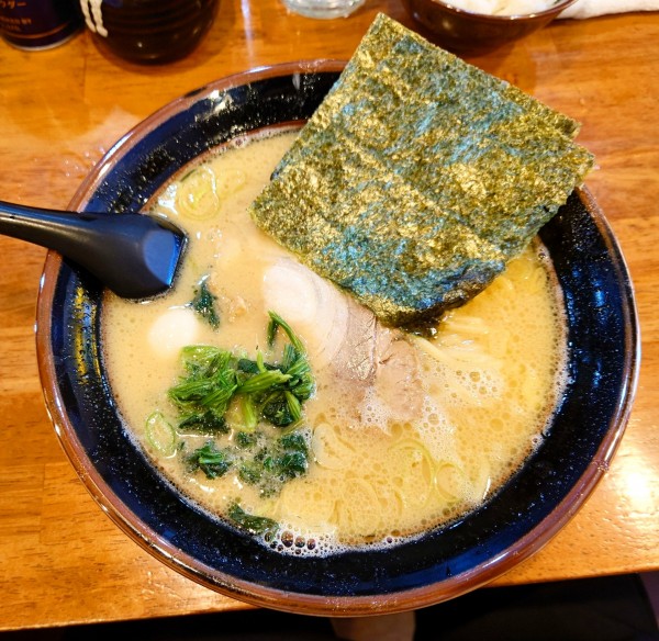 「とんこつ醤油ラーメン」@大黒家 木場店の写真