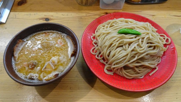 「蟹白湯つけ麺味玉入り肉増し（1,400円）＋麺大盛り」@らーめん いつ樹 本店の写真