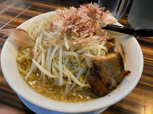 「ラーメン」@ラーメン・つけ麺 笑福 大阪西中島店の写真