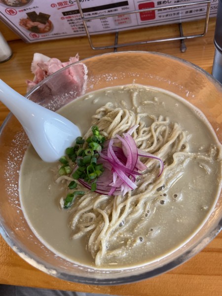 「冷やし浅利らーめん」@煮干らーめん 紫乱の写真