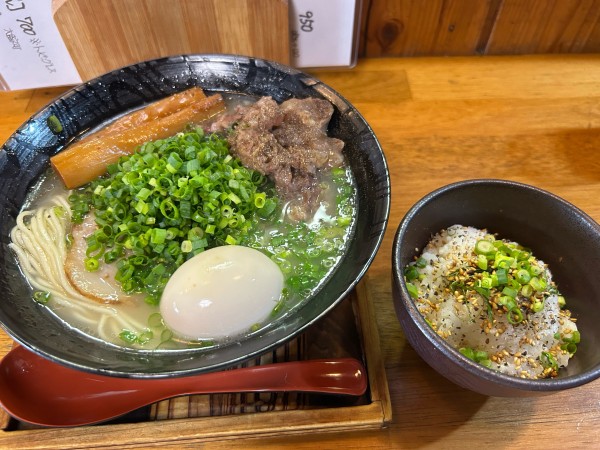 「【限定】和牛出汁塩そば950円、味玉120円、ご飯100円」@麺栞 みかさの写真