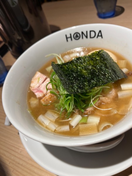 「らぁめん醤油」@本田麺業 神田西口駅前店の写真