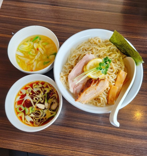 「剣豪流 昆布水つけめん 特盛」@ら〜めん剣豪の写真