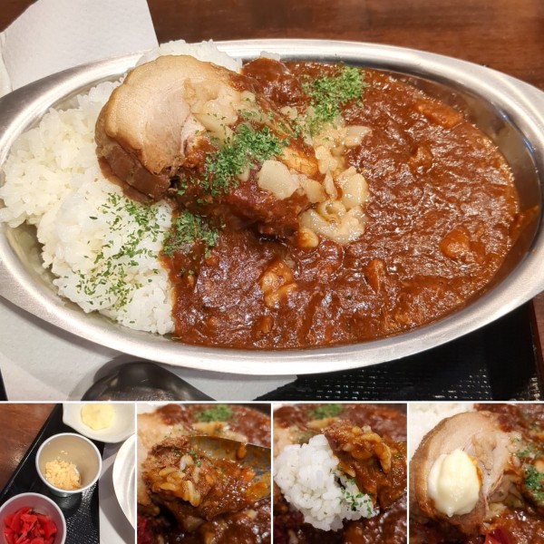 「極厚チャーシューカレー　1100円」@麺屋まるいちの写真