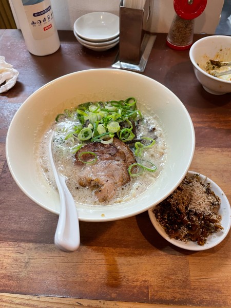「博多豚骨ラーメン」@幸心堂の写真