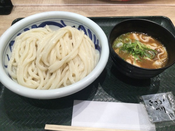 「濃厚魚介豚骨つけ麺　７９０円　大盛無料」@うまげな アリオ西新井店の写真