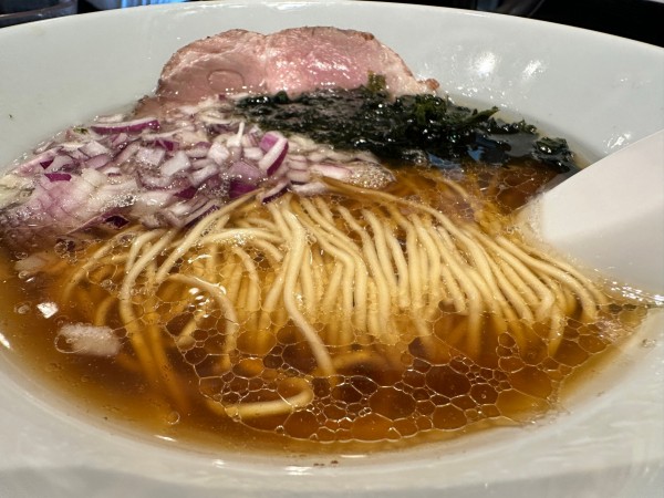 「淡麗ラーメン」@麺や べらぼうの写真