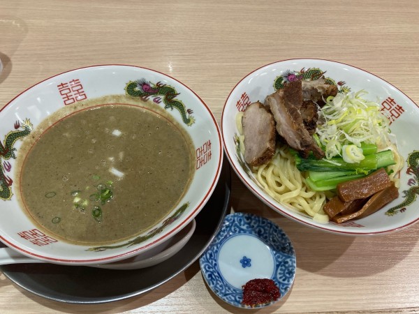 「煮干しと丸鶏の濃厚つけ麺・チャーシュー」@ラーメン専科 竹末食堂の写真