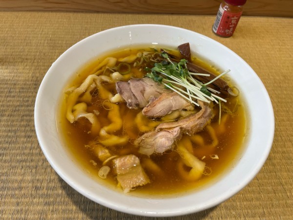 「親鳥中華そば　極太　860円」@手打 親鶏中華そば 綾川の写真