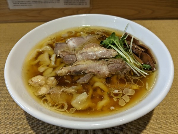 「親鶏中華そば極太麺860円」@手打 親鶏中華そば 綾川の写真