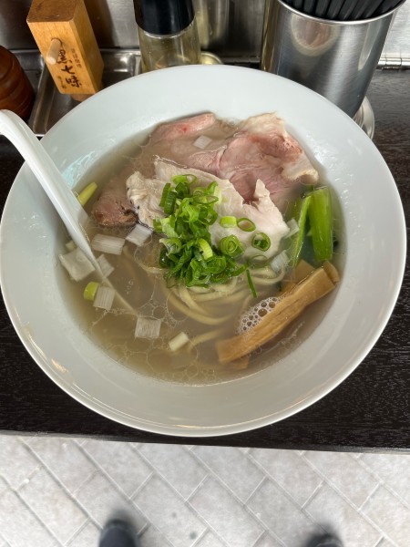 「塩蕎麦・太麺 1,100円」@中華そば 喜富の写真