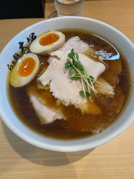 「特製醤油らぁ麺➕大盛➕麺固め」@らぁ麺大塚の写真