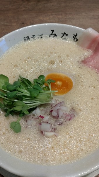 「鶏白湯そば(醤油)」@鶏そば みなもの写真