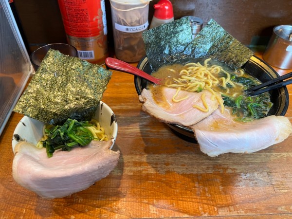 「ラーメン大盛り（全部普通）」@末廣家の写真