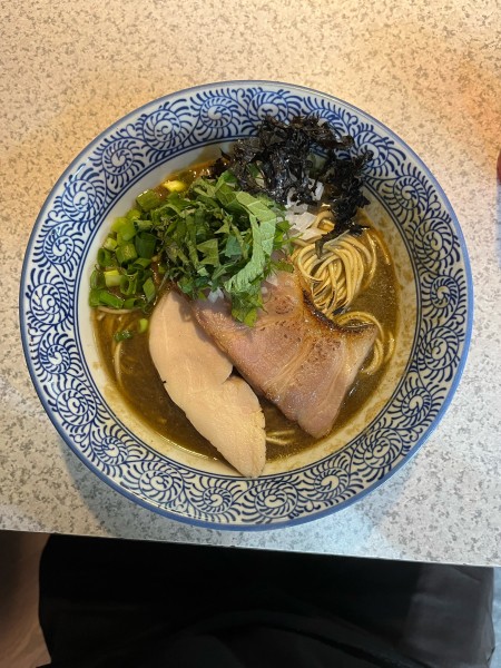 「濃厚煮干しラーメン」@破壊的イノベーションの写真