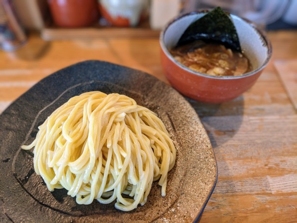 「つけ麺（中盛り）」@つけ麺屋 やすべえ 高田馬場店の写真