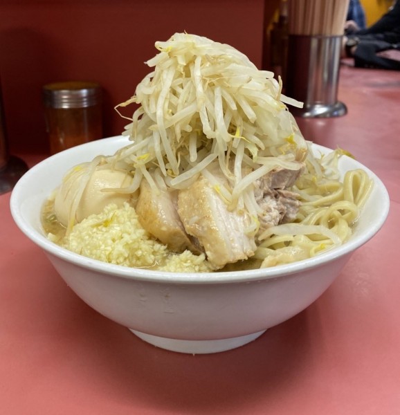 「小ラーメン　味つけタマゴ」@ラーメン二郎 ひばりヶ丘駅前店の写真