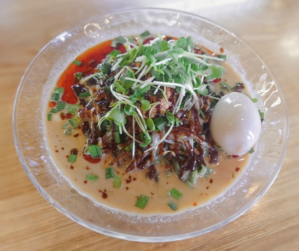 「冷やし担々鶏そば【期間·数量限定】」@麺 㐂色の写真