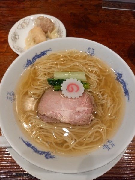 「中華そば￥900＋ワンタン1個ずつ￥170＋替え玉￥250」@中華蕎麦にし乃の写真