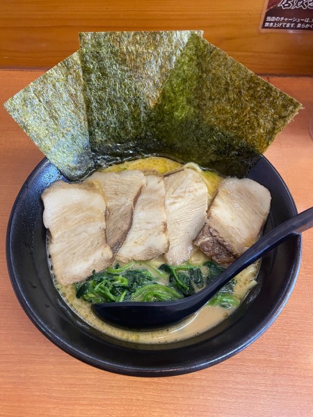 「醤油とんこつチャーシュー ¥1,060」@横浜家系ラーメン 畿一の写真