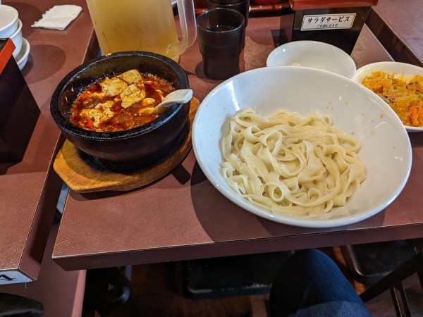 「頂天石焼麻婆刀削麺」@陳家私菜 新宿店の写真