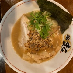 屋台中華まるの画像