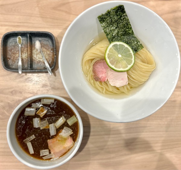 「★昆布水つけ麺(醤油)🍜¥1,050」@麺処 にし尾の写真