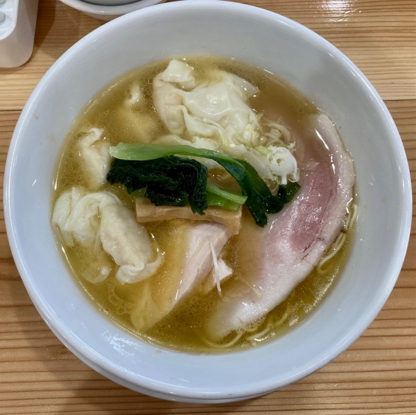 「塩わんたんそば+五目チャーハン」@中華 みず谷の写真