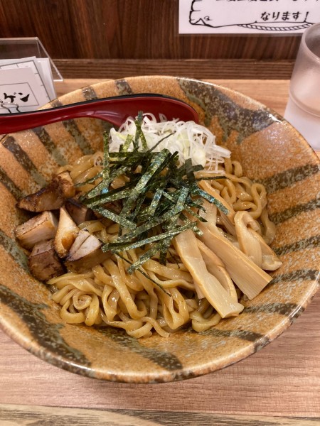 「汁なし」@煮干しらーめん ゲン 西葛西店の写真