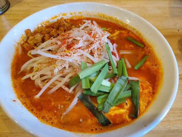 「辛麺・カラ増し・シビ増し・こんにゃく麺」@辛麺鶏白湯 横浜太翔の写真