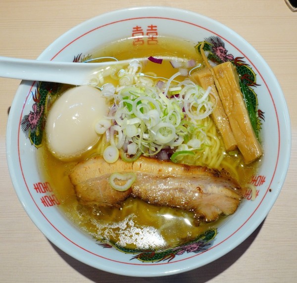 「味玉塩中華そば」@中華そば 須紗の写真