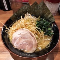 ねぎラーメン 970円