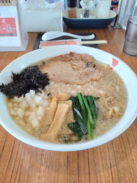 「燕三条中華そば大盛　並脂」@中華そば GO.TO.KU ～義～の写真